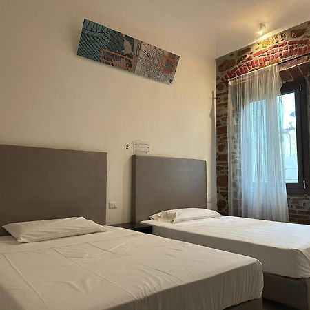New Generation Hostel Como Lake エクステリア 写真