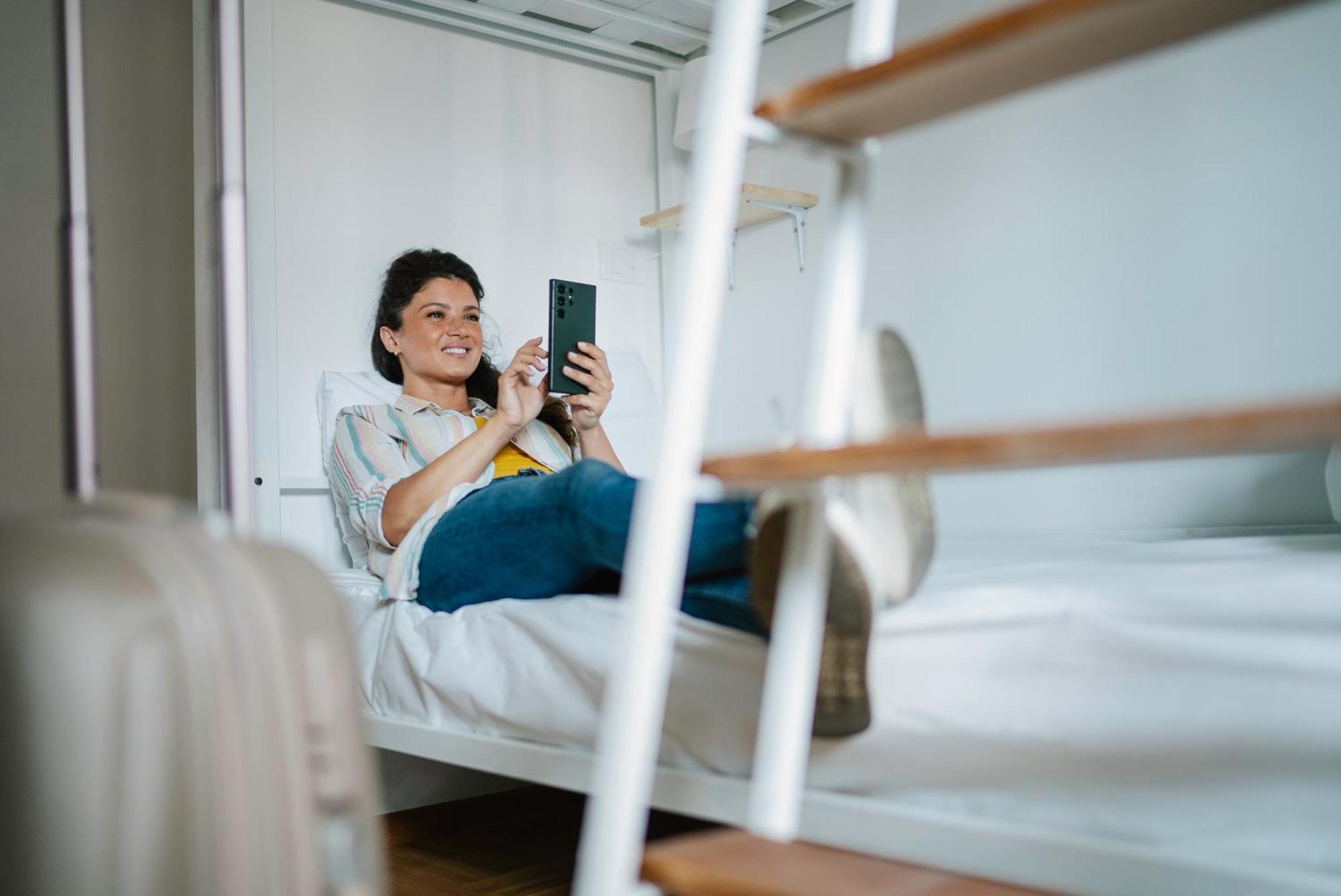 New Generation Hostel Como Lake エクステリア 写真