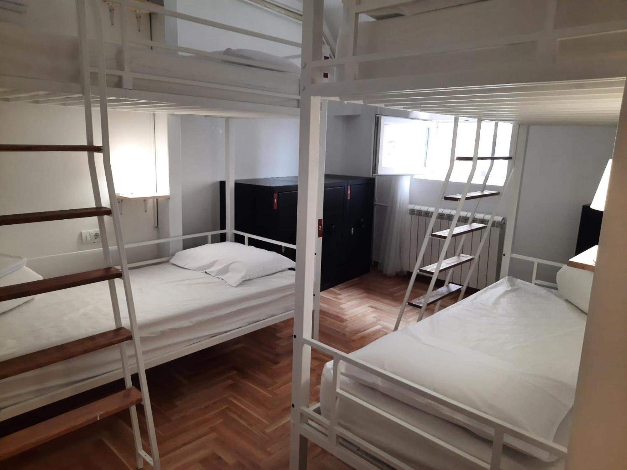 New Generation Hostel Como Lake エクステリア 写真