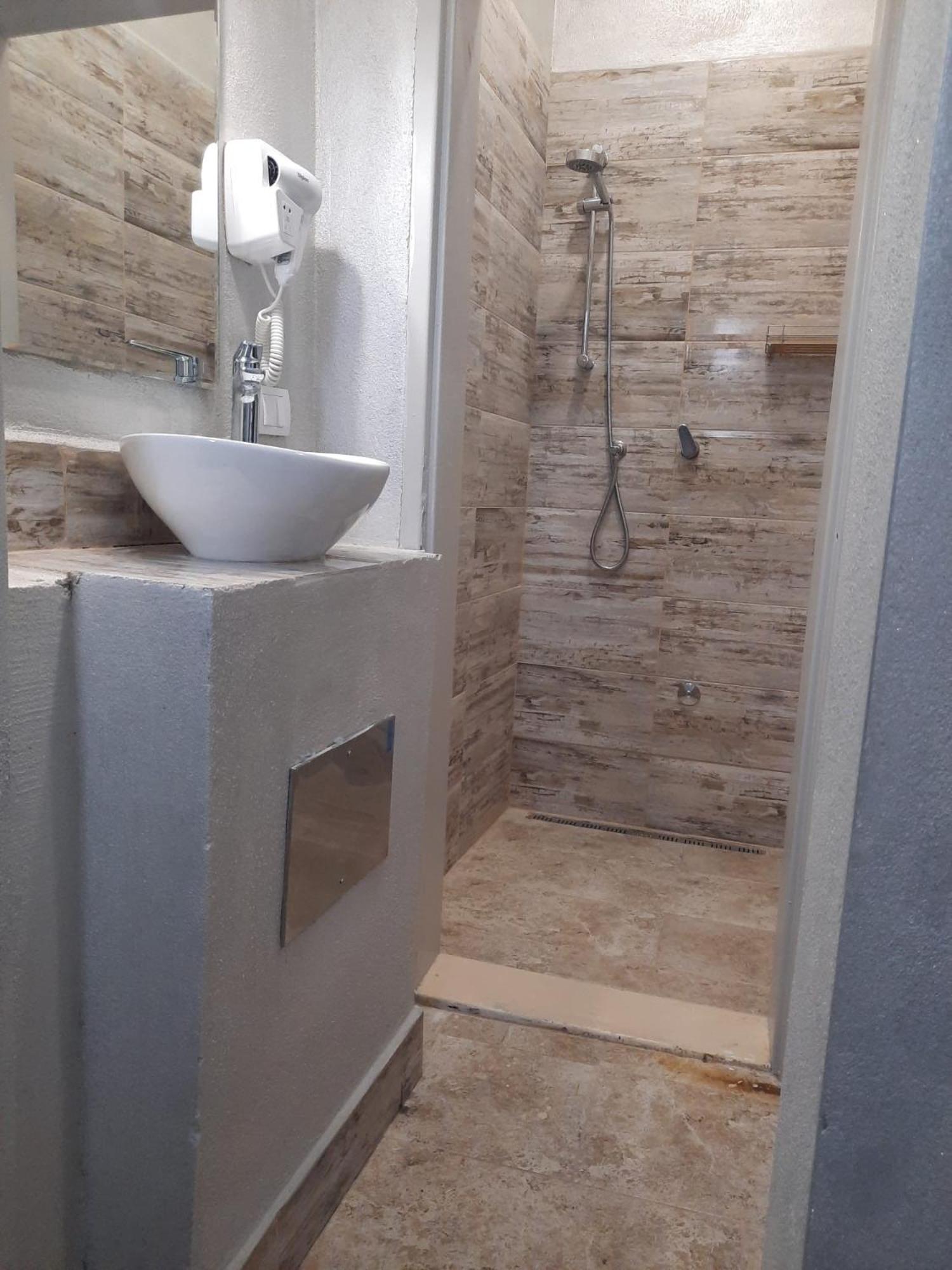 New Generation Hostel Como Lake エクステリア 写真